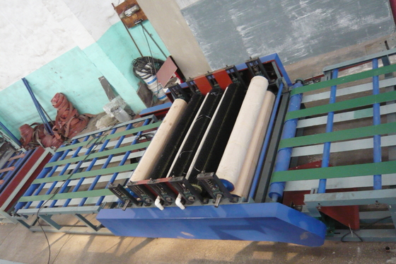 Máquina à prova de fogo automática da placa de palha do trigo com capacidade de produção de 1500 folhas